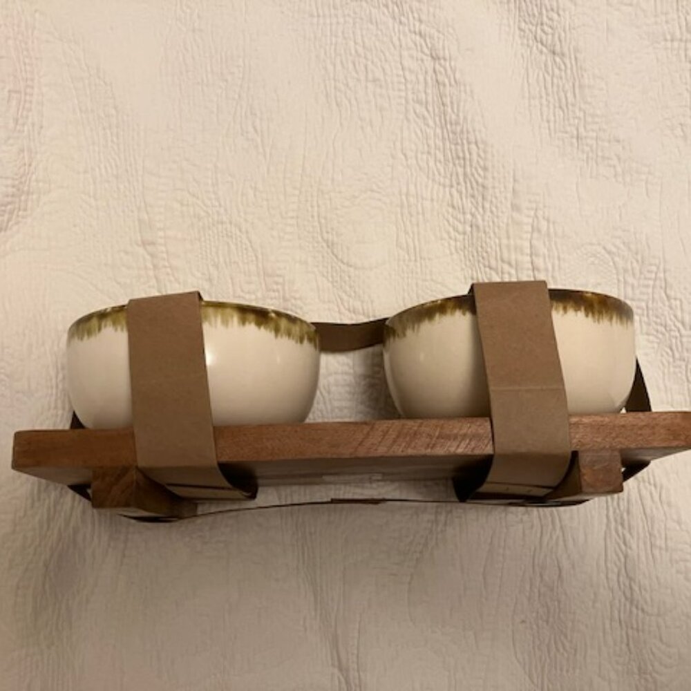 Two Bowls and a Wooden Board Platter NIB NWT